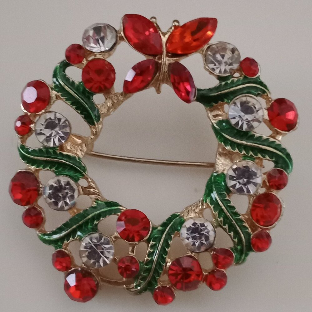 Butterfly Wreath Pin - Picture 1 of 7